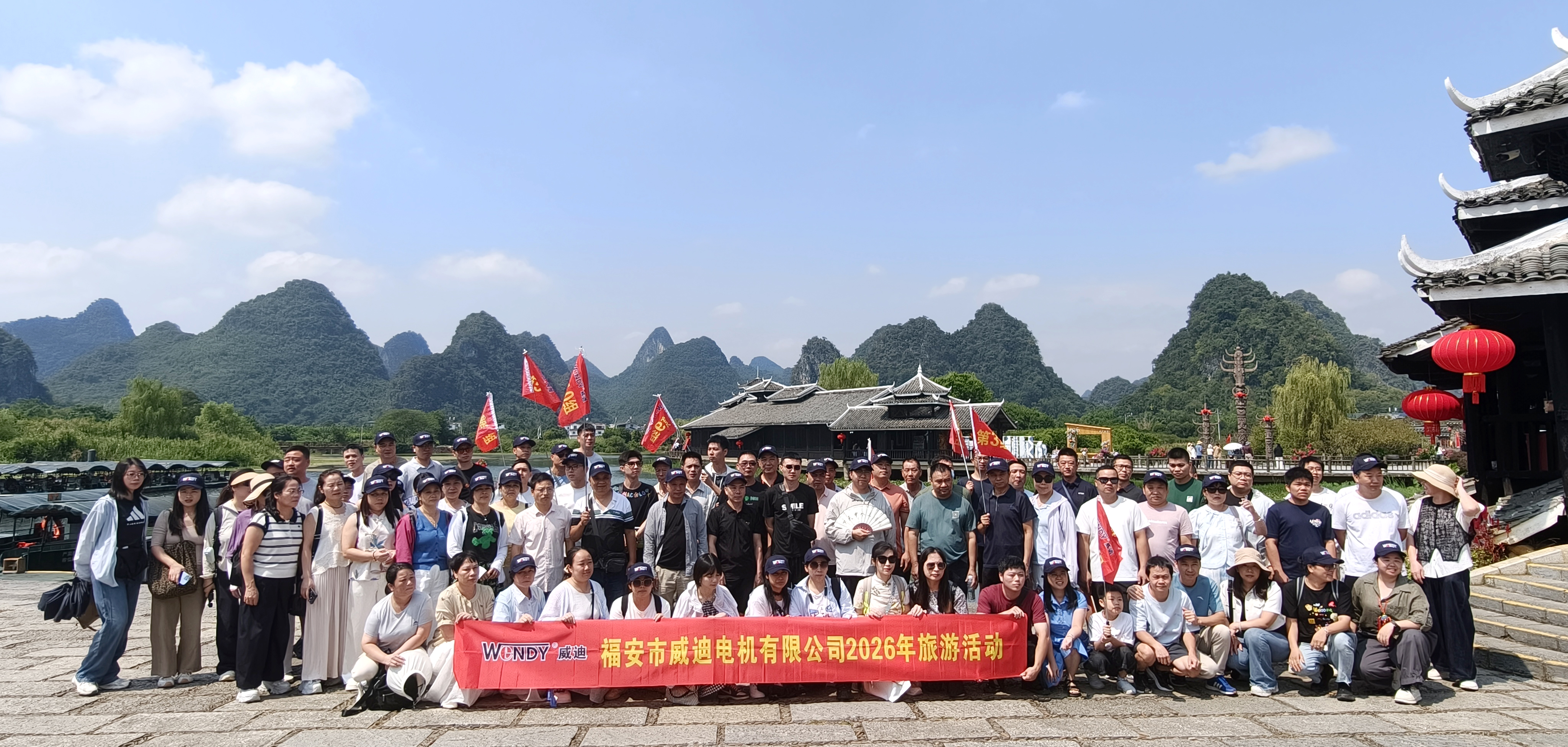 b503fd880a51c2391f2a56a55429cf2a.jpg